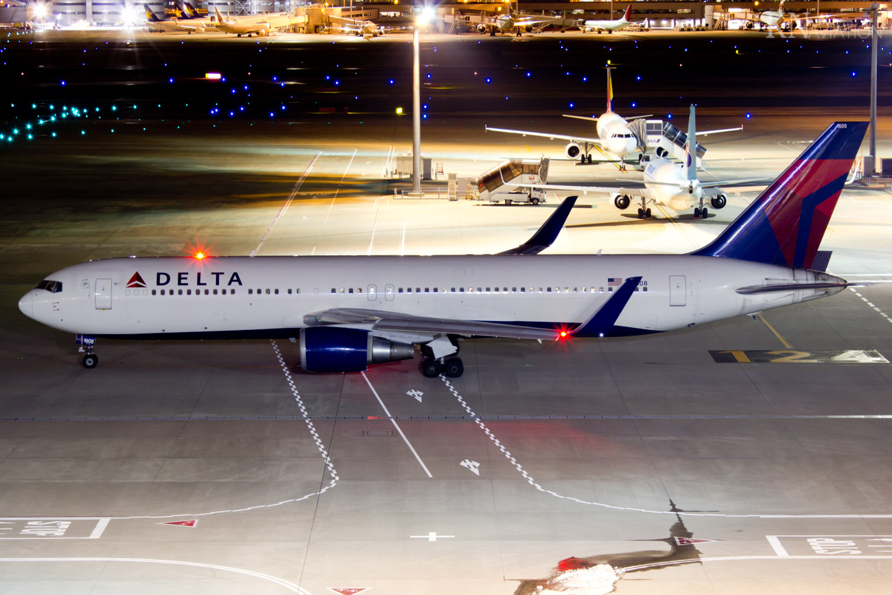 Boeing 767-300