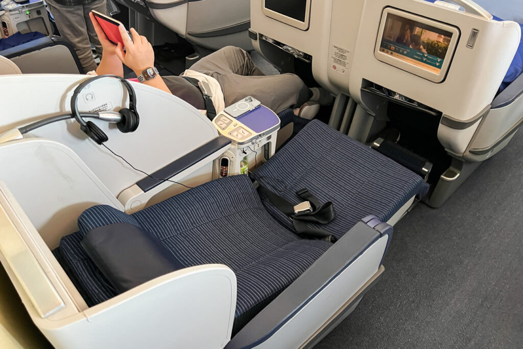 ANA 787-8 (78R) Premium Class Seat